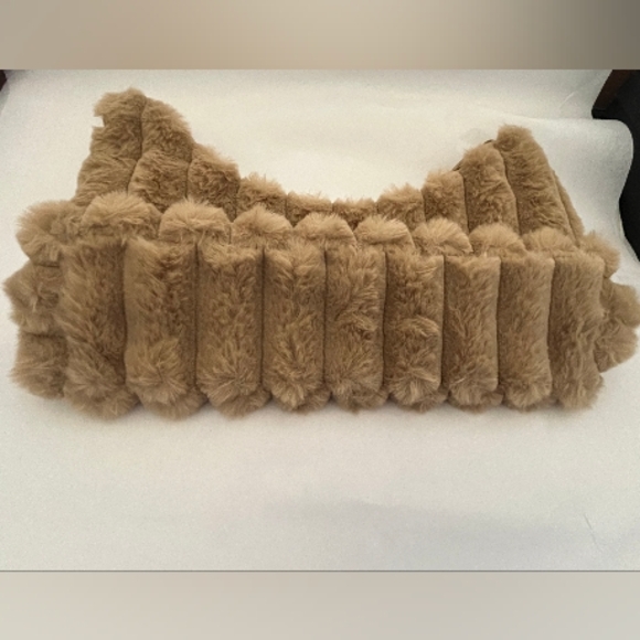 Prada VIP Bag - Picture 3 of 7